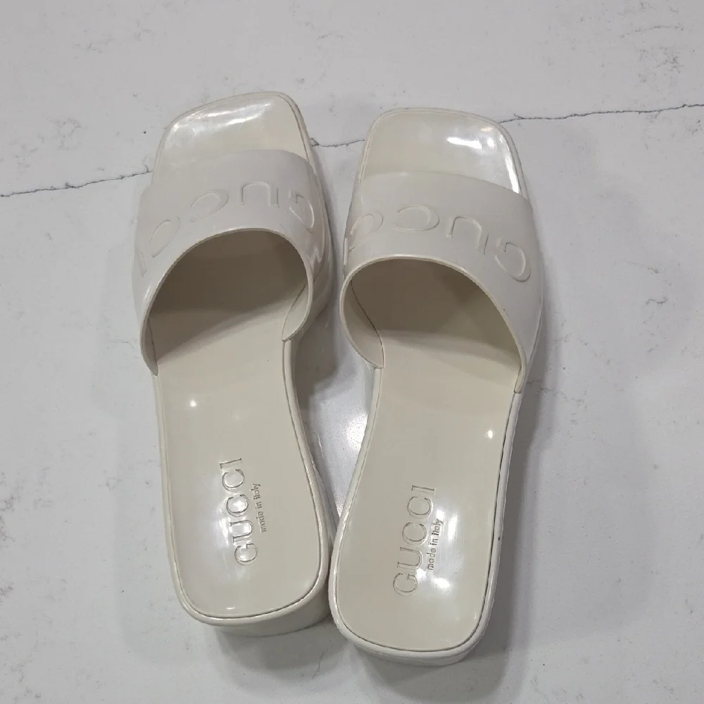 Gucci Women's Cream Mules Sz37 Might Fit Sz4 Gentle Used With No Box - Picture 16 of 16